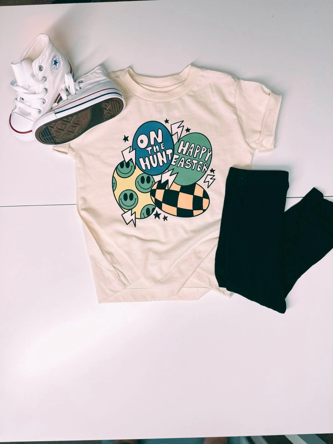 On the Hunt Easter Graphic Tee - Green