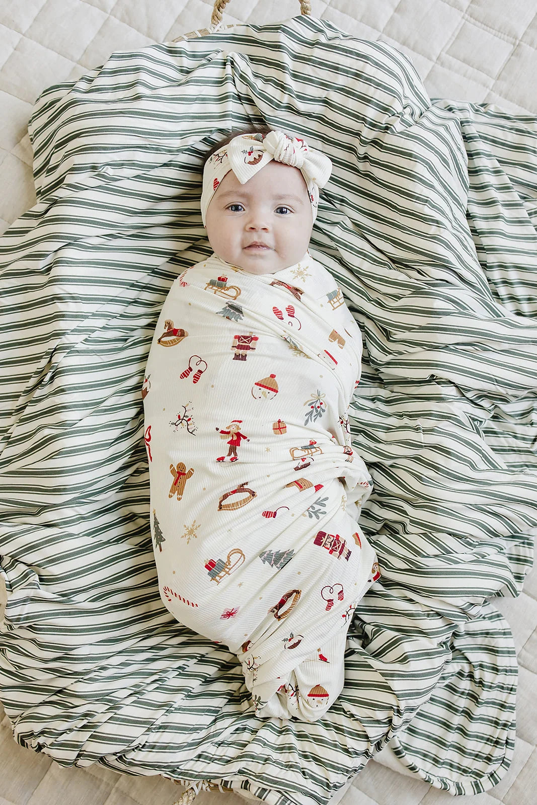 Merry and Bright Ribbed Bamboo Swaddle