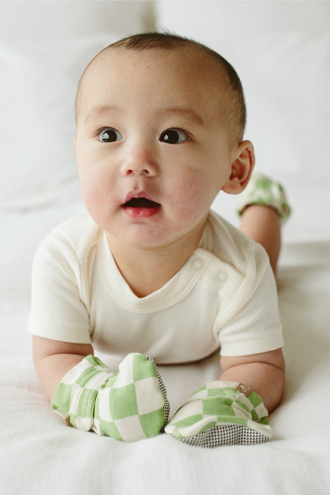 Stay On Baby Mitts 2 Pack - Cabana Green