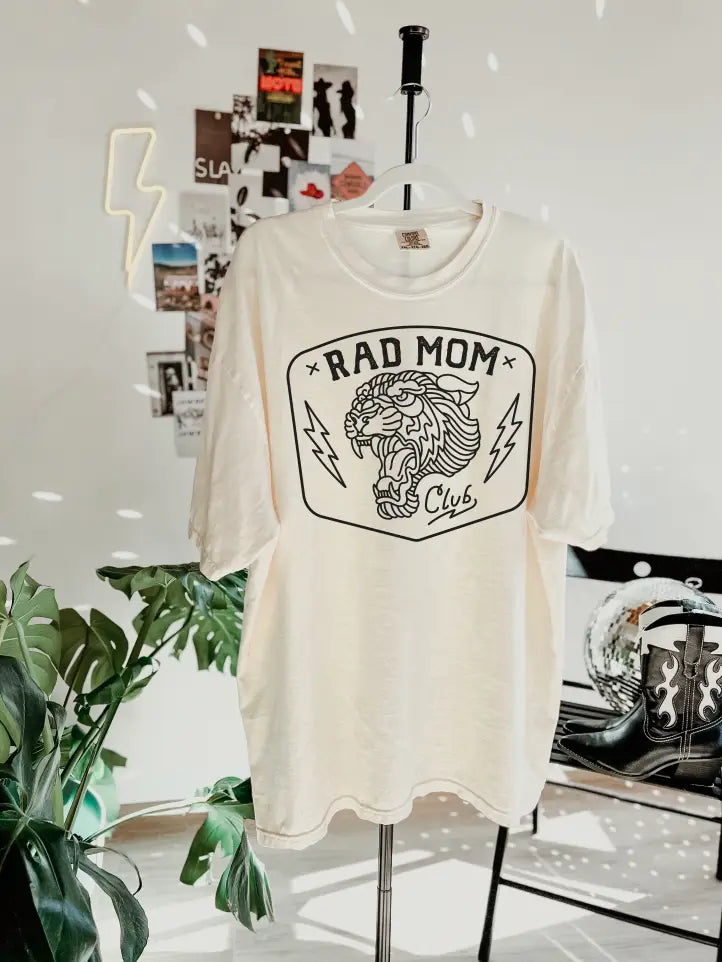 Rad Mom Club Graphic Tee - Beige