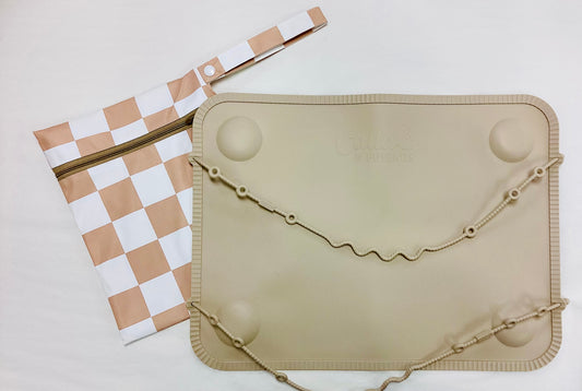 The Tidy Traveler - Solid Placemat Set