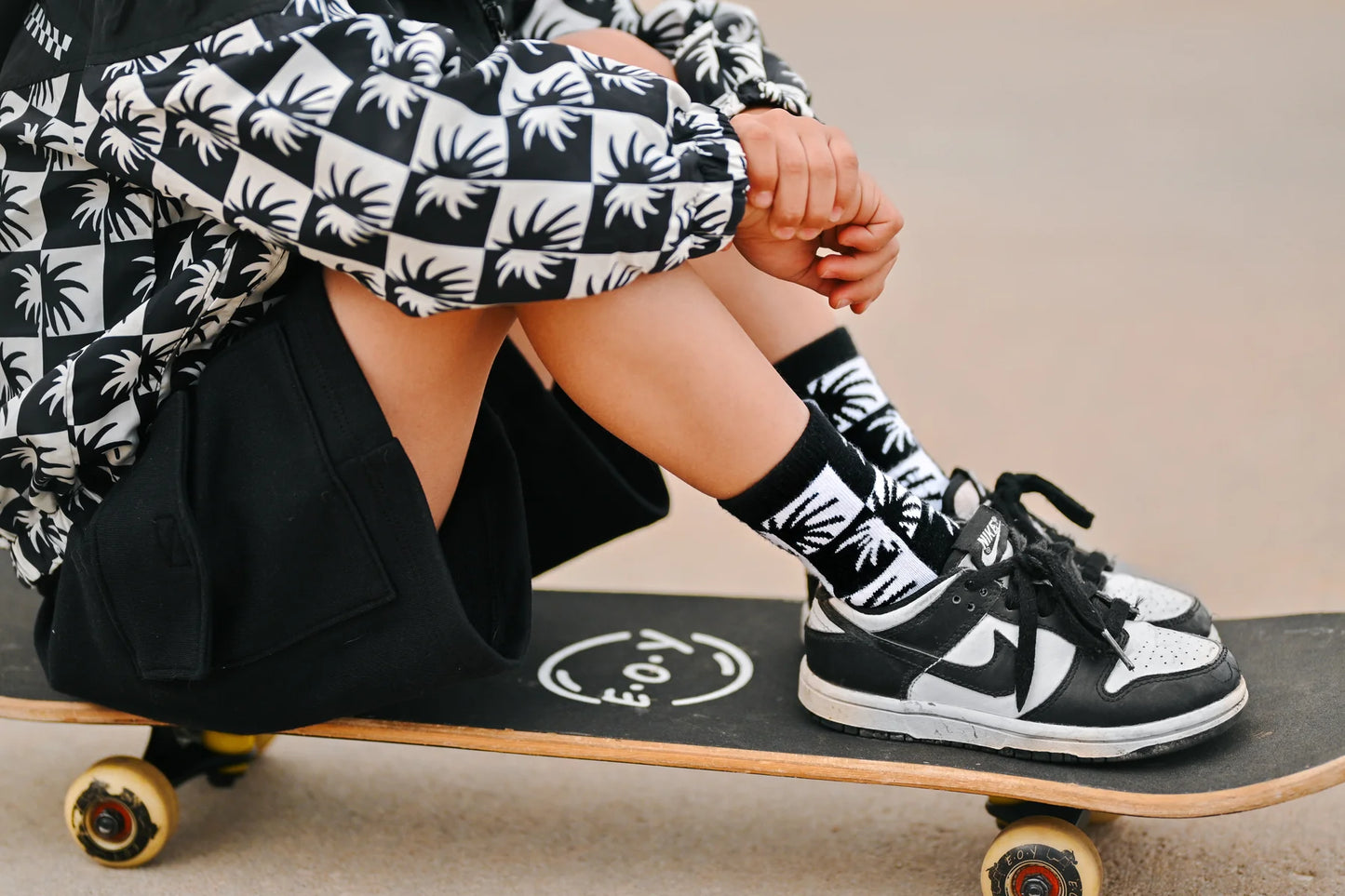 Checkered Palm Socks