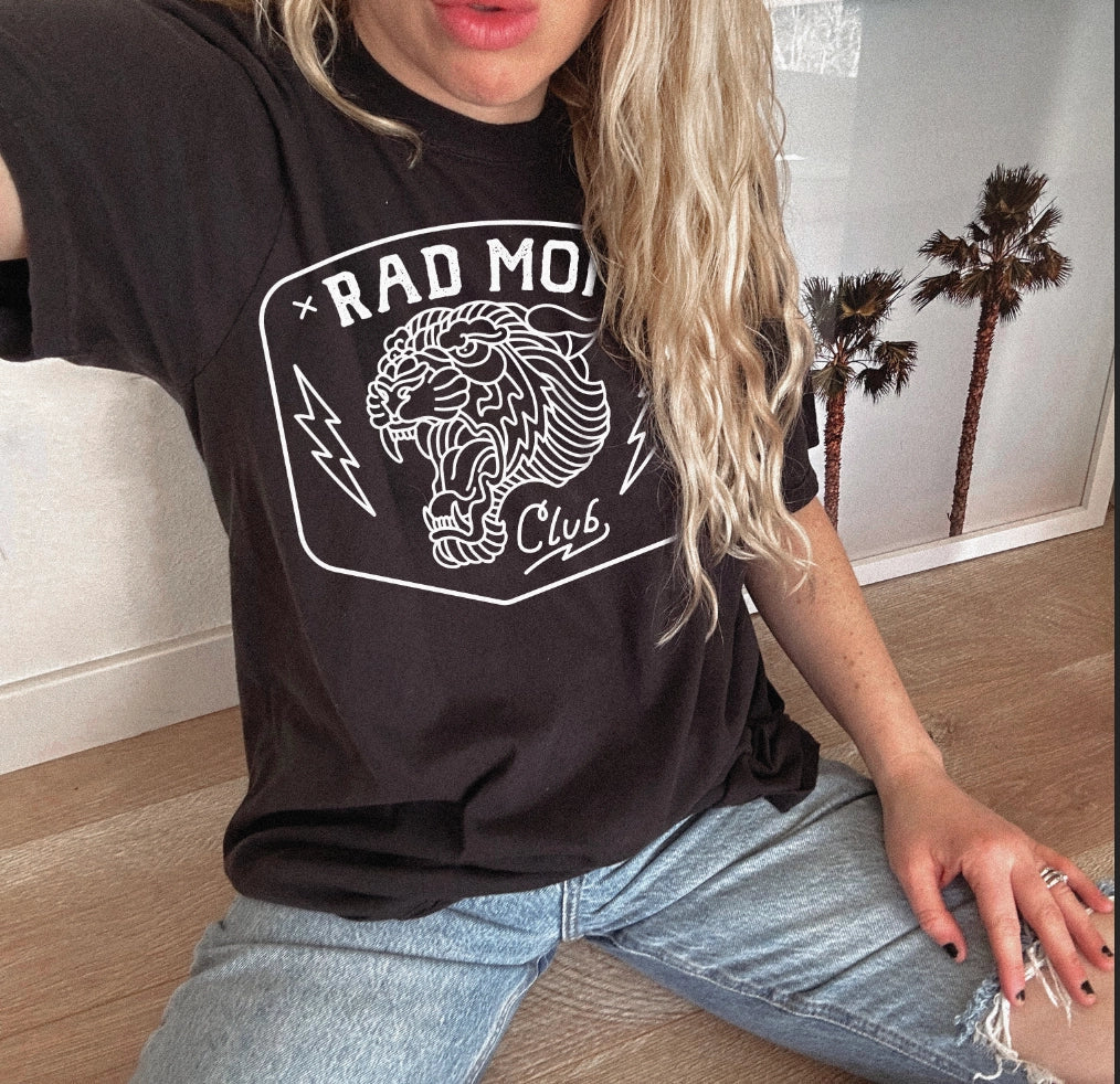 Rad Mom Club Graphic Tee - Black