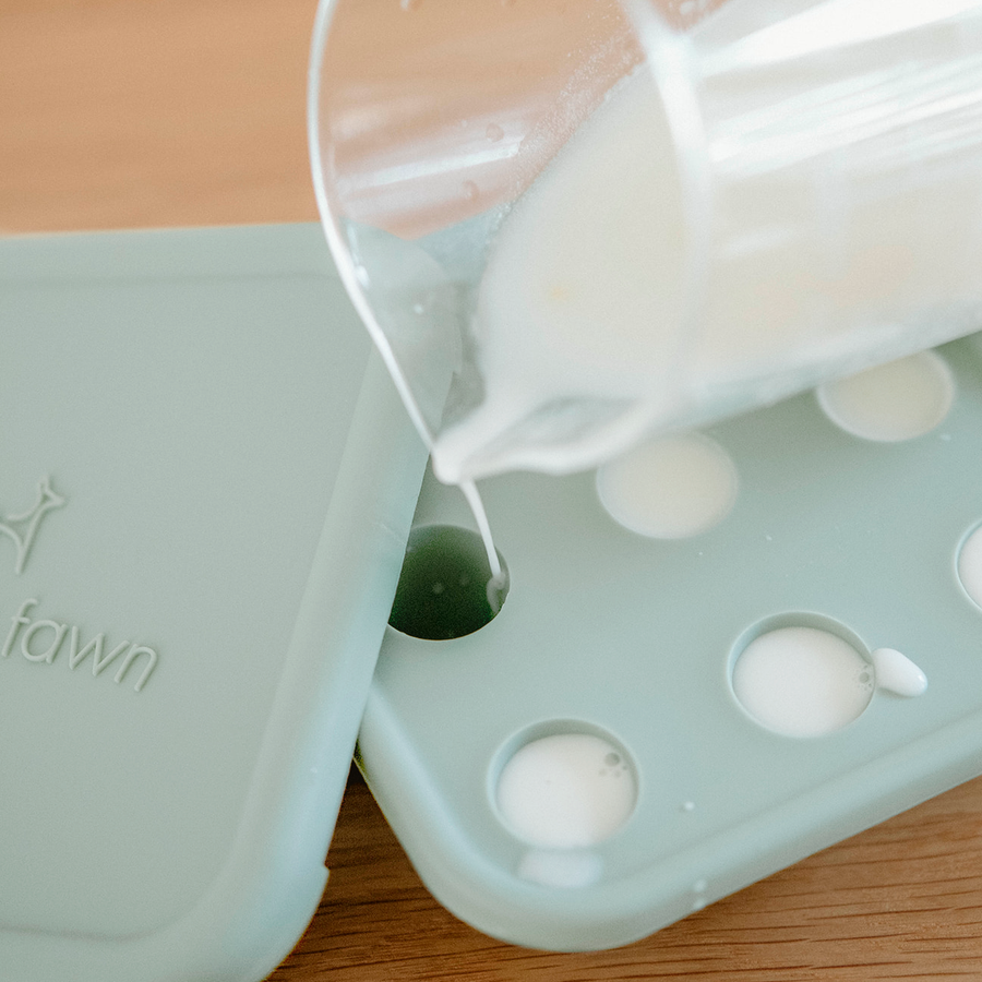 Forage Feeder Ice Cube Tray