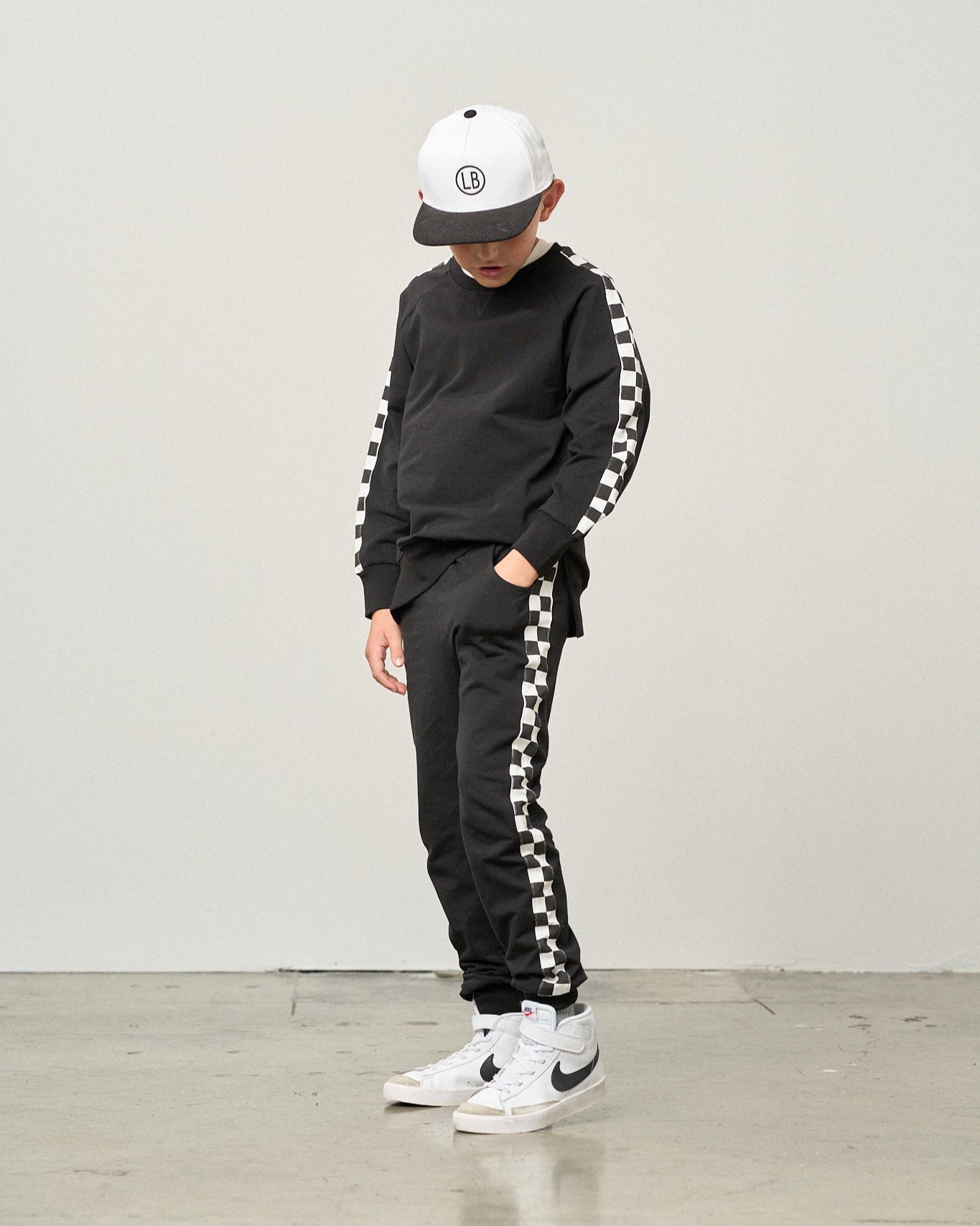 Stripe Checkered Jogger - Black