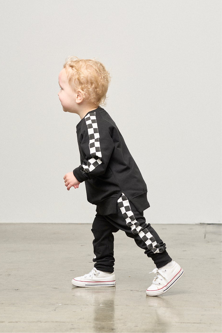 Stripe Checkered Pullover - Black